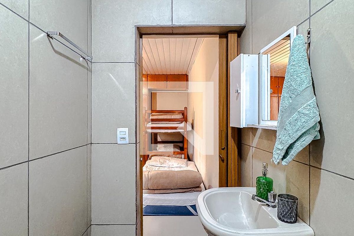 Casa, 3 quartos, 180 m² - Foto 51