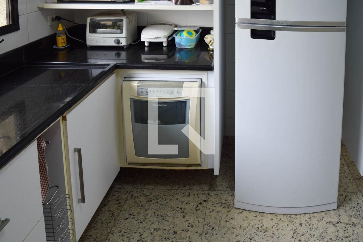 Apartamento, 4 quartos, 195 m² - Foto 166