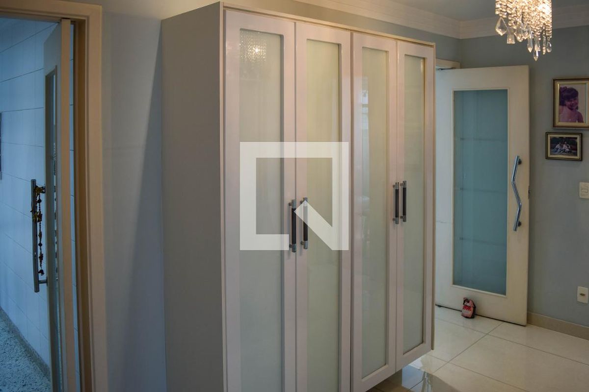 Apartamento, 4 quartos, 195 m² - Foto 62
