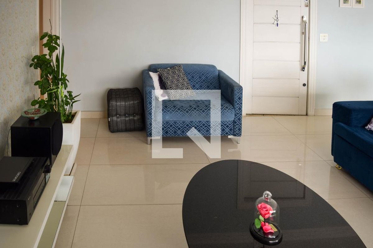 Apartamento, 4 quartos, 195 m² - Foto 12