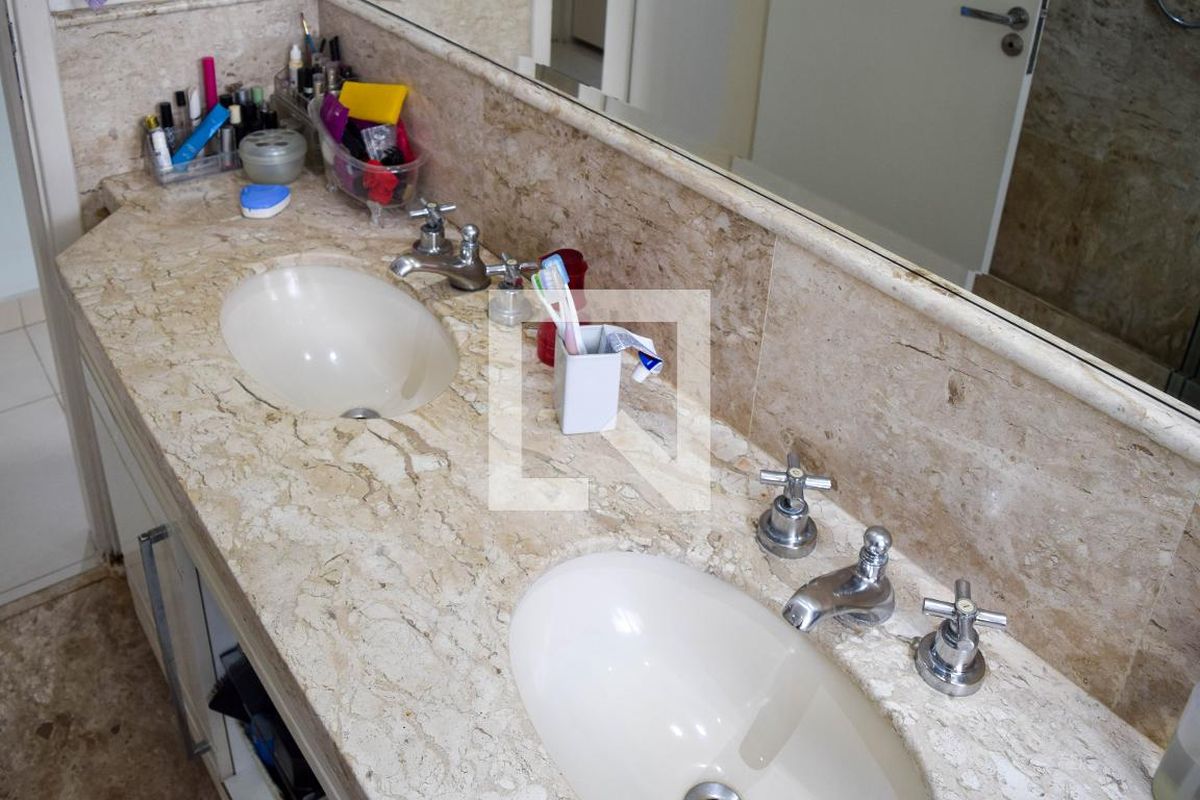 Apartamento, 4 quartos, 195 m² - Foto 118