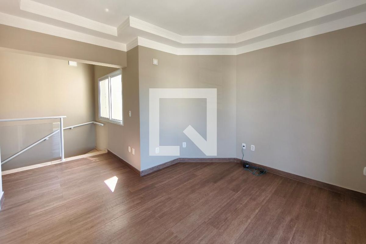 Casa à Venda - Parque Prado, 4 Quartos,  600 m2 em , Campinas - sp | SoloBR