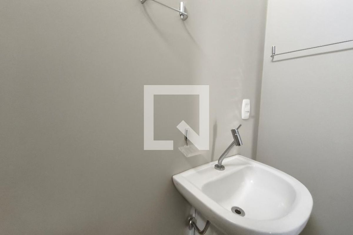 Casa à Venda - Parque Prado, 4 Quartos,  600 m2 em , Campinas - sp | SoloBR