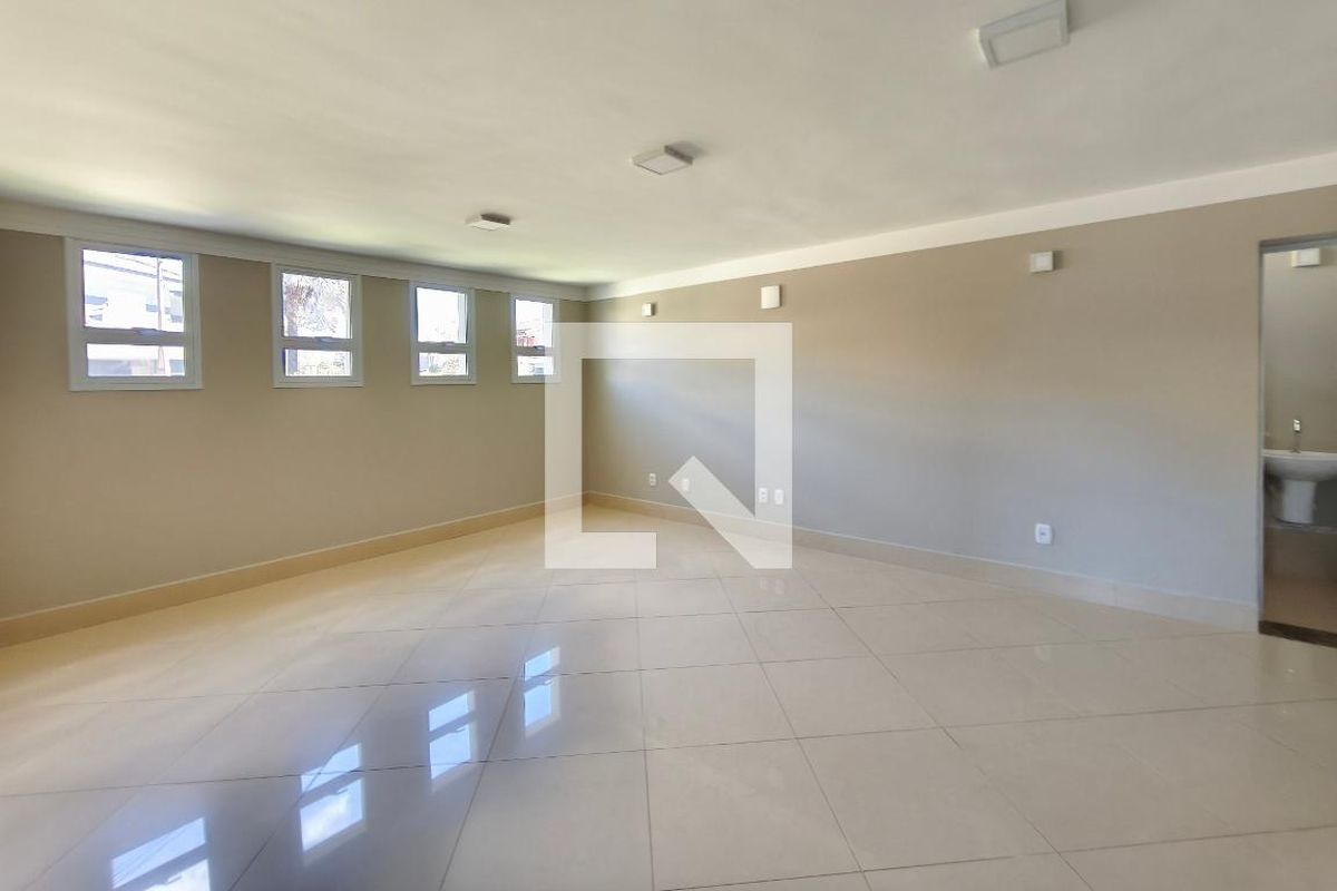 Casa à Venda - Parque Prado, 4 Quartos,  600 m2 em , Campinas - sp | SoloBR
