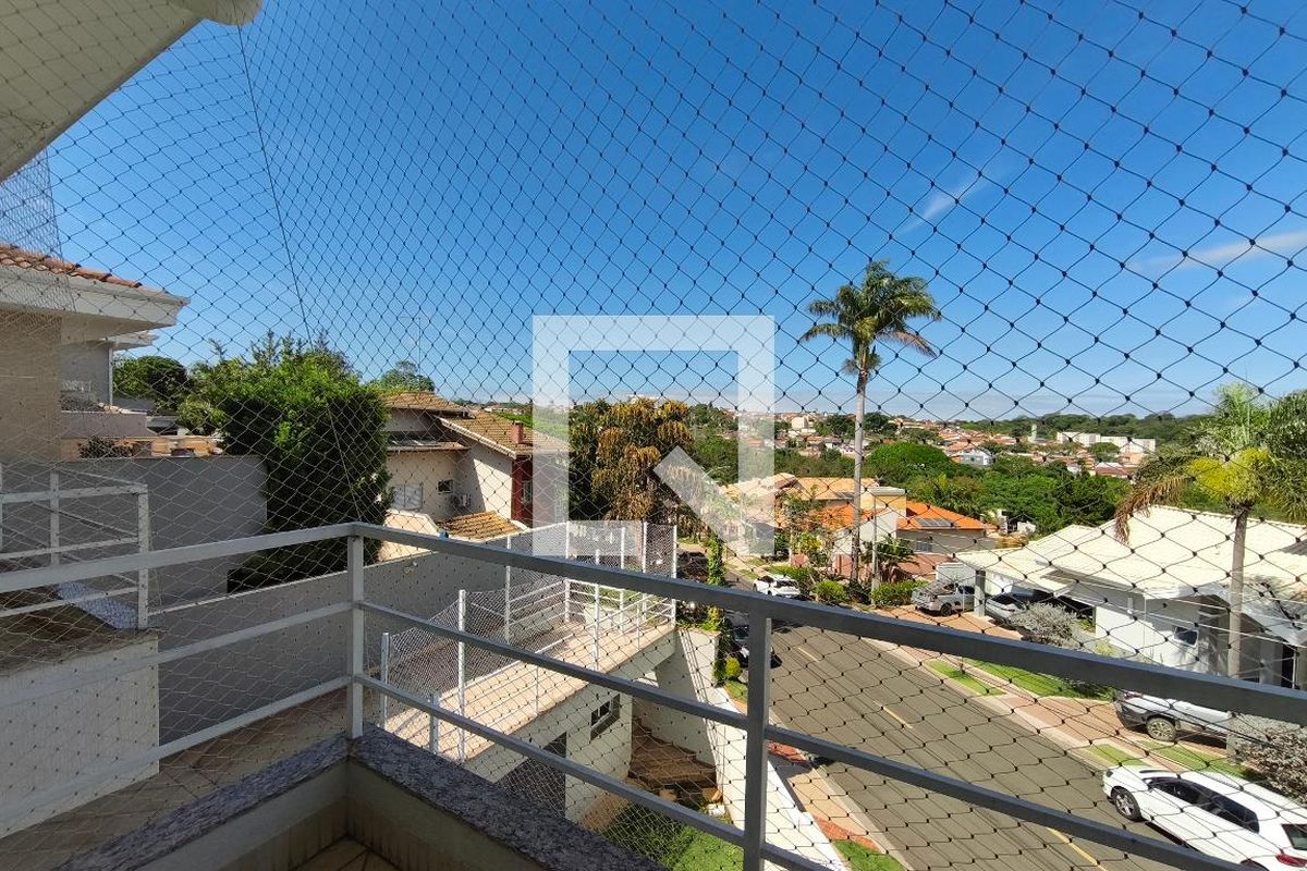 Casa à Venda - Parque Prado, 4 Quartos,  600 m2 em , Campinas - sp | SoloBR