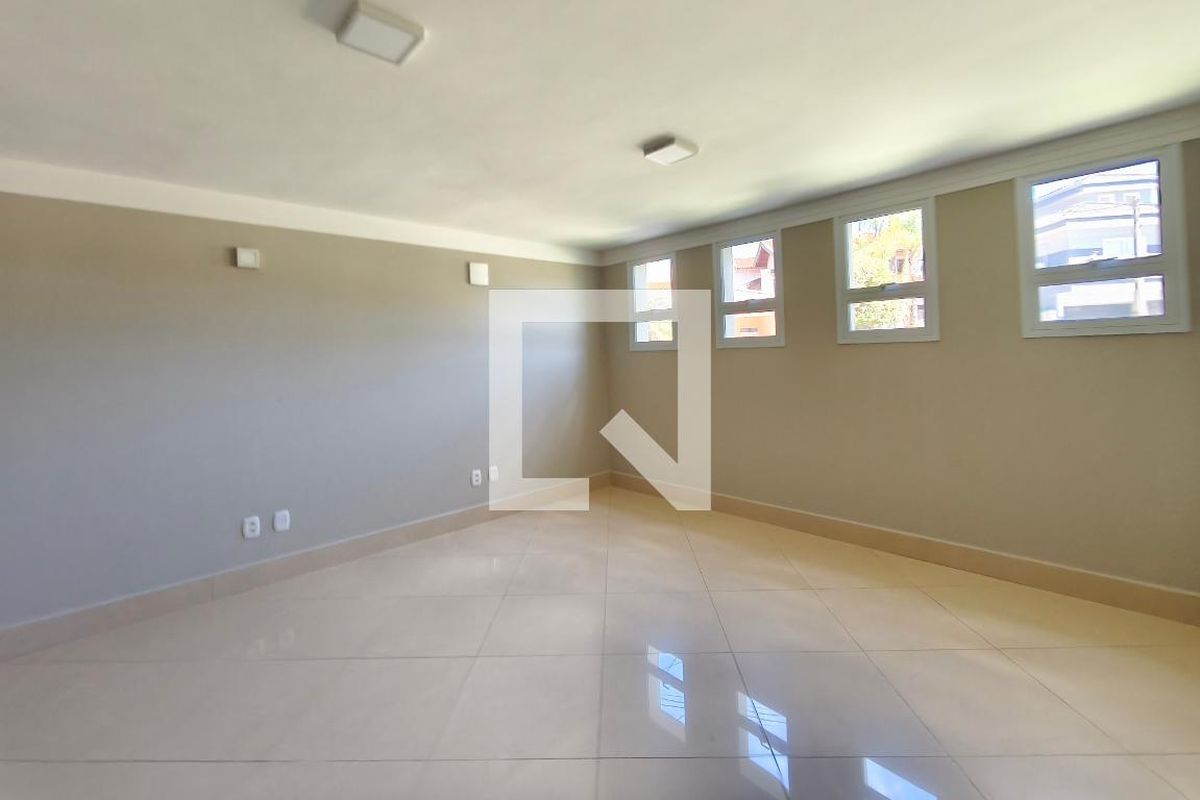 Casa à Venda - Parque Prado, 4 Quartos,  600 m2 em , Campinas - sp | SoloBR