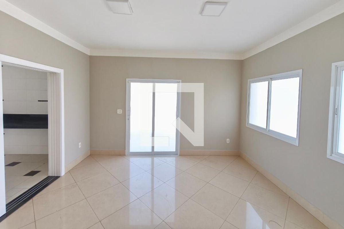 Casa à Venda - Parque Prado, 4 Quartos,  600 m2 em , Campinas - sp | SoloBR
