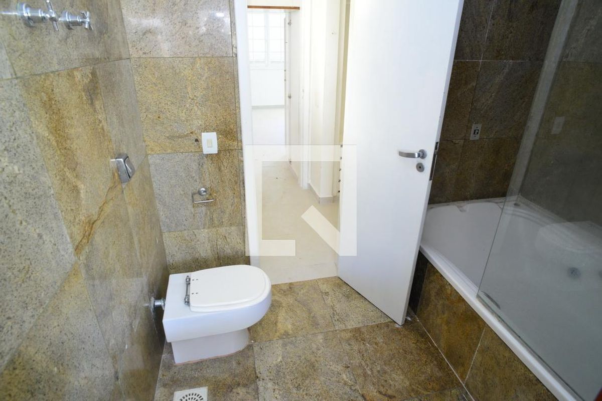 Casa, 4 quartos, 300 m² - Foto 70