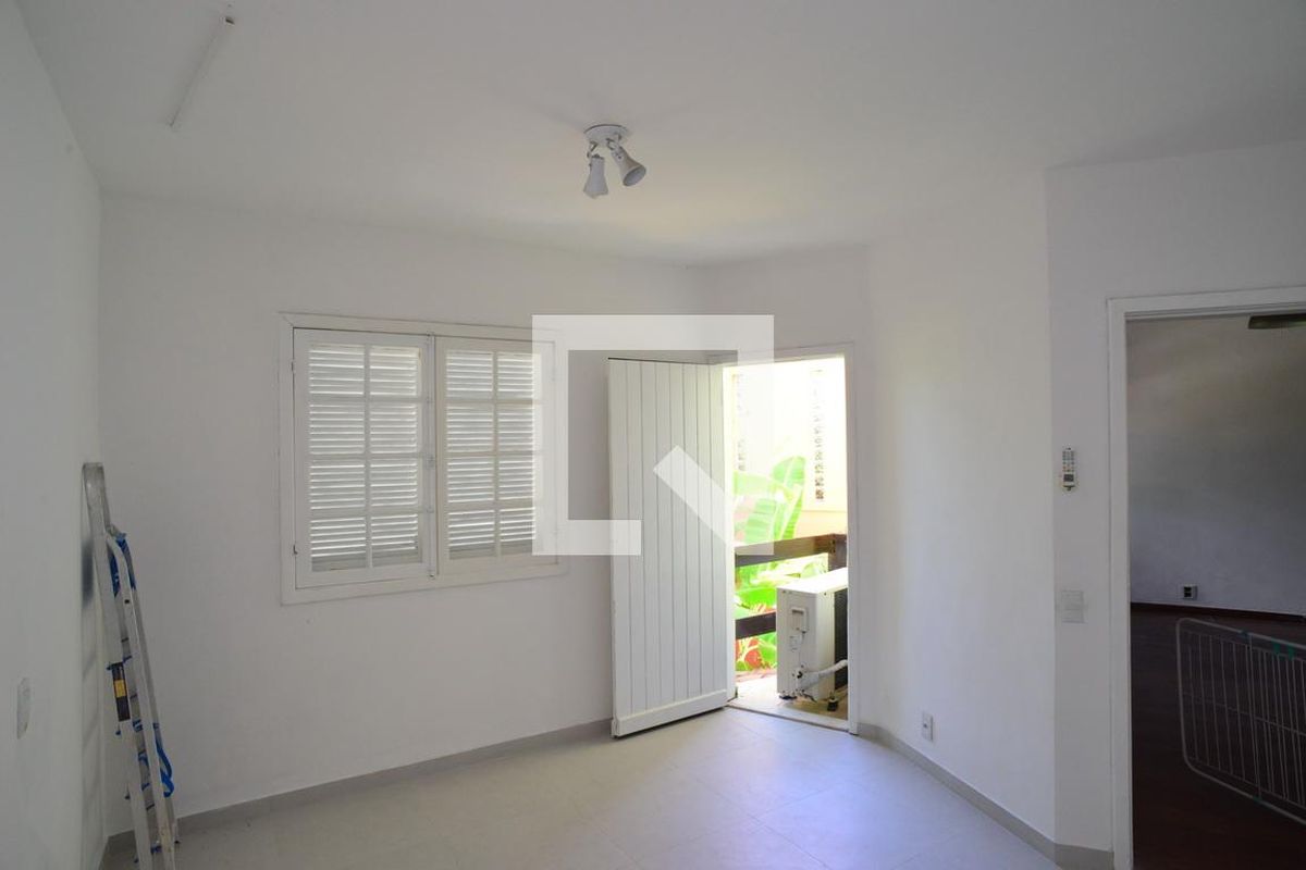 Casa, 4 quartos, 300 m² - Foto 54