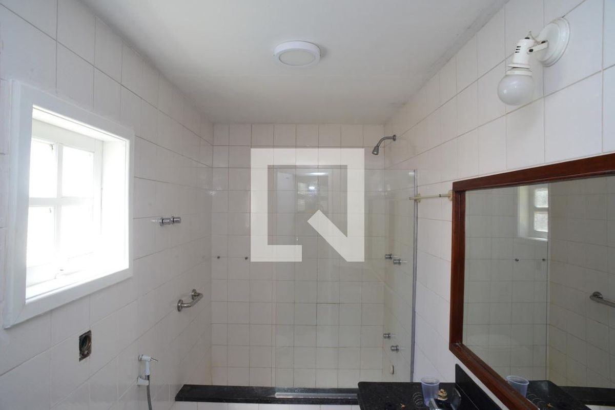 Casa, 4 quartos, 300 m² - Foto 80