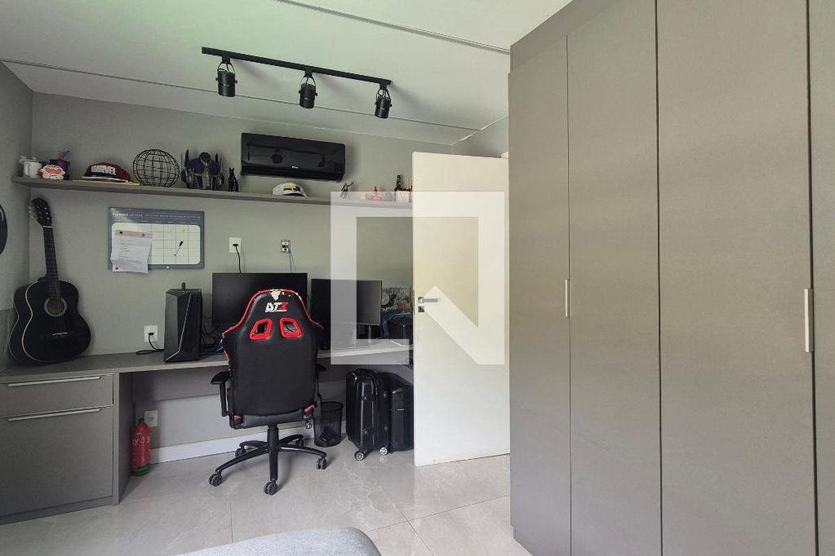 Casa, 5 quartos, 350 m² - Foto 38