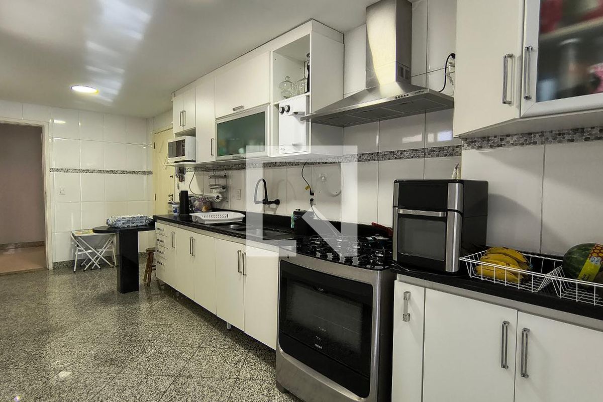 Apartamento, 3 quartos, 282 m² - Foto 76