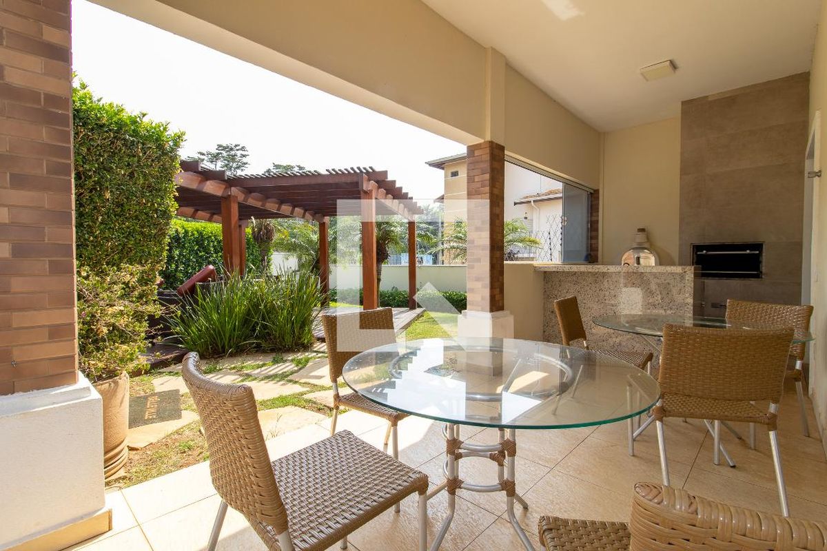 Casa à Venda - Barão Geraldo - Centro, 3 Quartos,  133 m2 em , Campinas - sp | SoloBR