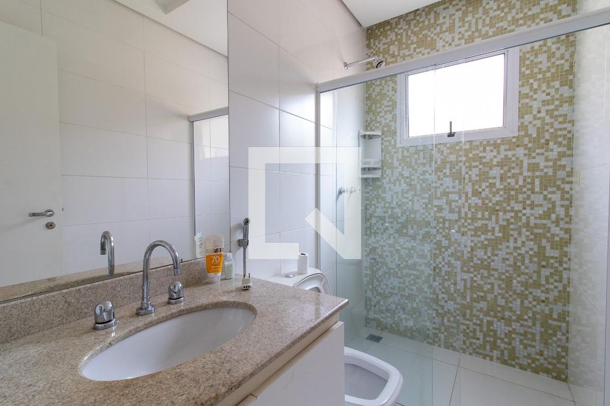 Casa à Venda - Barão Geraldo - Centro, 3 Quartos,  133 m2 em , Campinas - sp | SoloBR