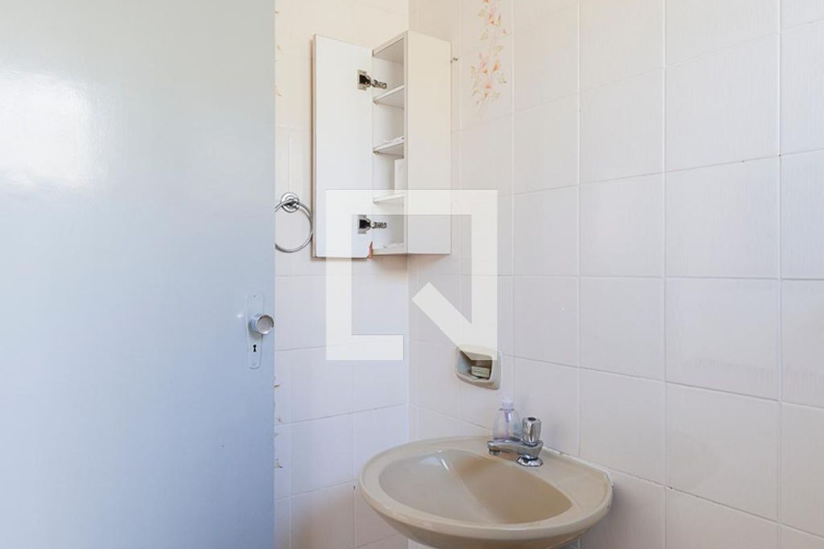 Casa, 2 quartos, 264 m² - Foto 14