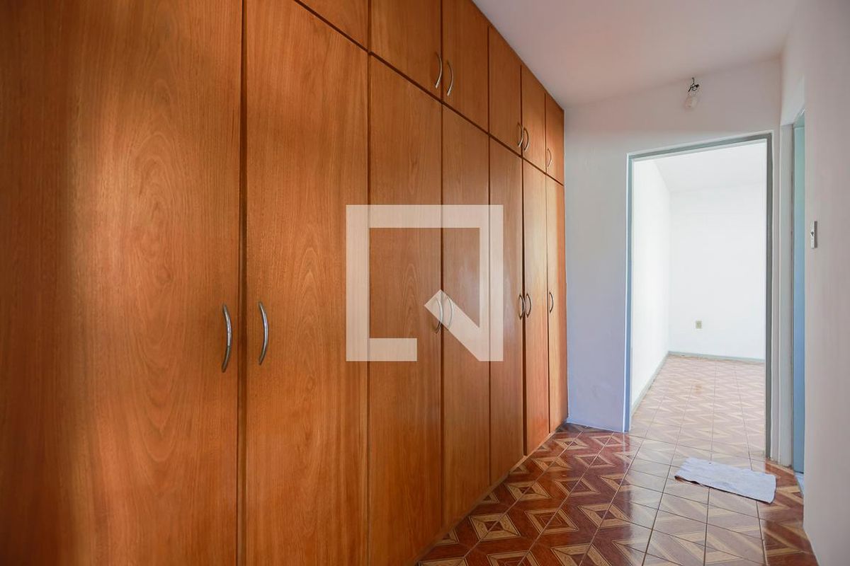 Casa, 2 quartos, 264 m² - Foto 28