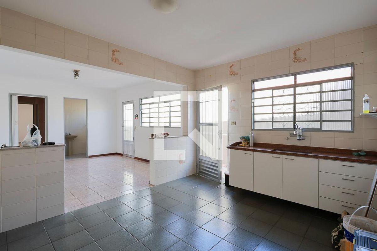 Casa, 2 quartos, 264 m² - Foto 44