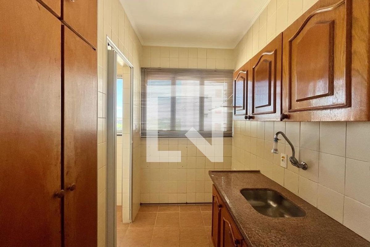 Apartamento à Venda - Jardim Flamboyant, 1 Quarto,  64 m2 em , Campinas - sp | SoloBR