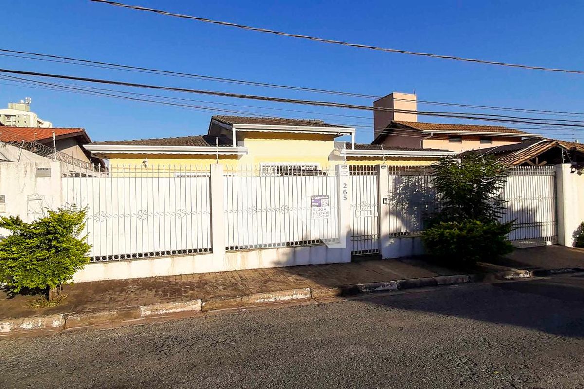 Casa, 4 quartos, 269 m² - Foto 214