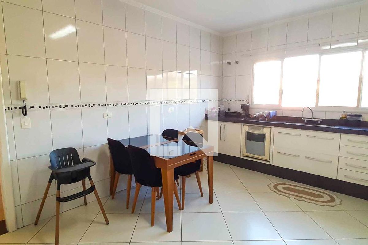 Casa, 4 quartos, 269 m² - Foto 132