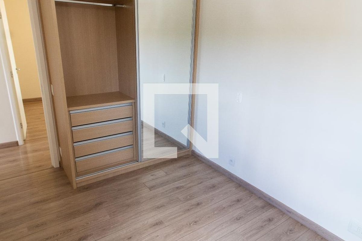 Apartamento à Venda - Lot. Alphaville Campinas, 4 Quartos,  137 m2 em , Campinas - sp | SoloBR