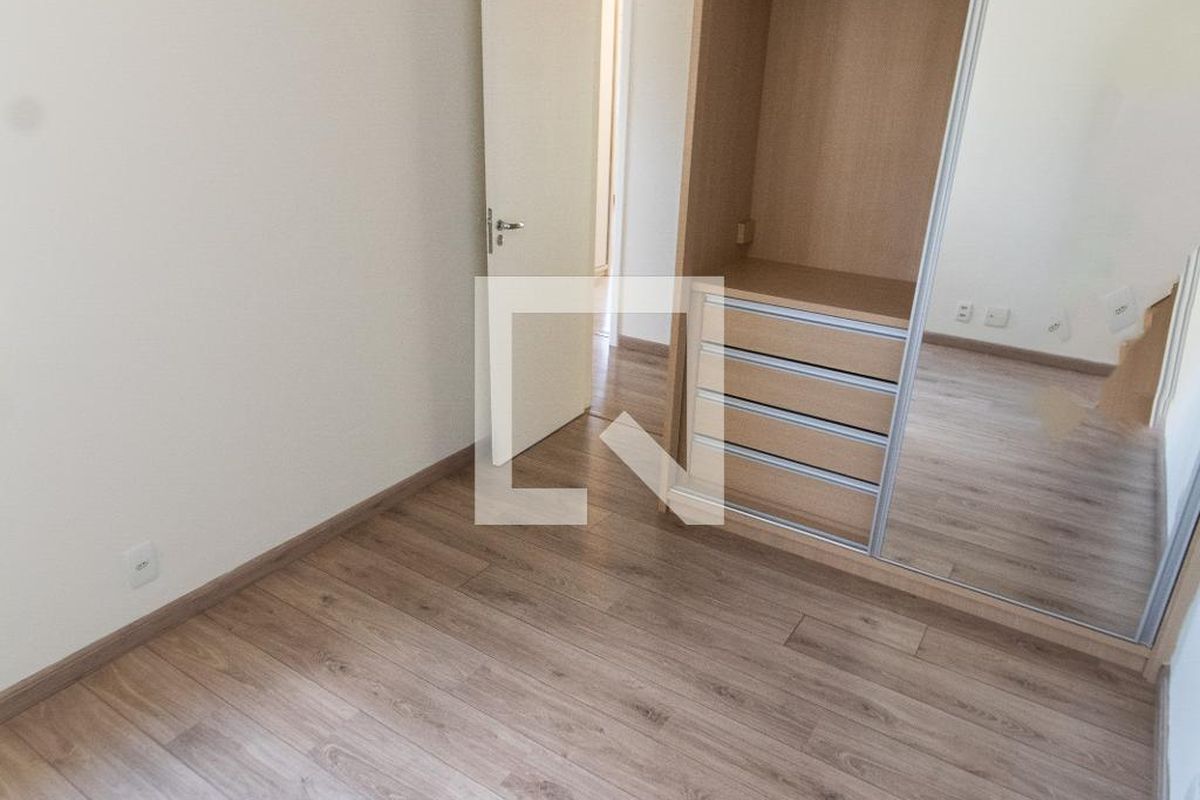 Apartamento à Venda - Lot. Alphaville Campinas, 4 Quartos,  137 m2 em , Campinas - sp | SoloBR