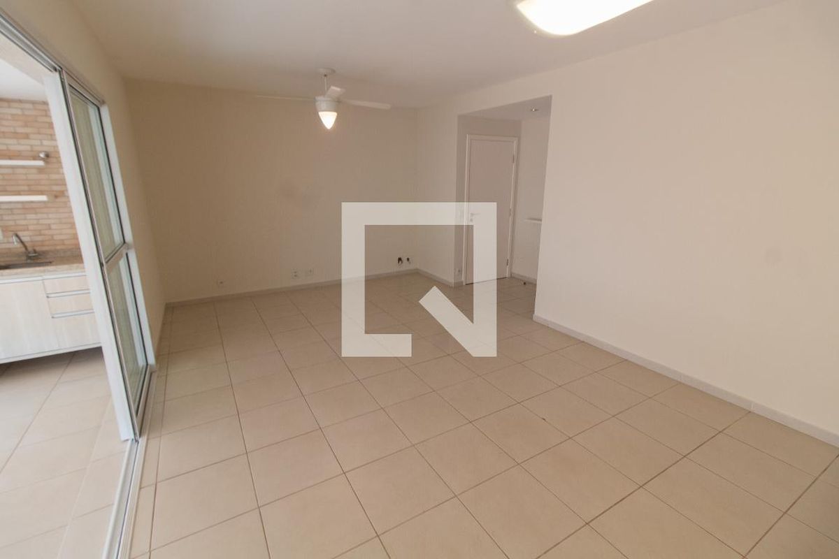 Apartamento à Venda - Lot. Alphaville Campinas, 4 Quartos,  137 m2 em , Campinas - sp | SoloBR