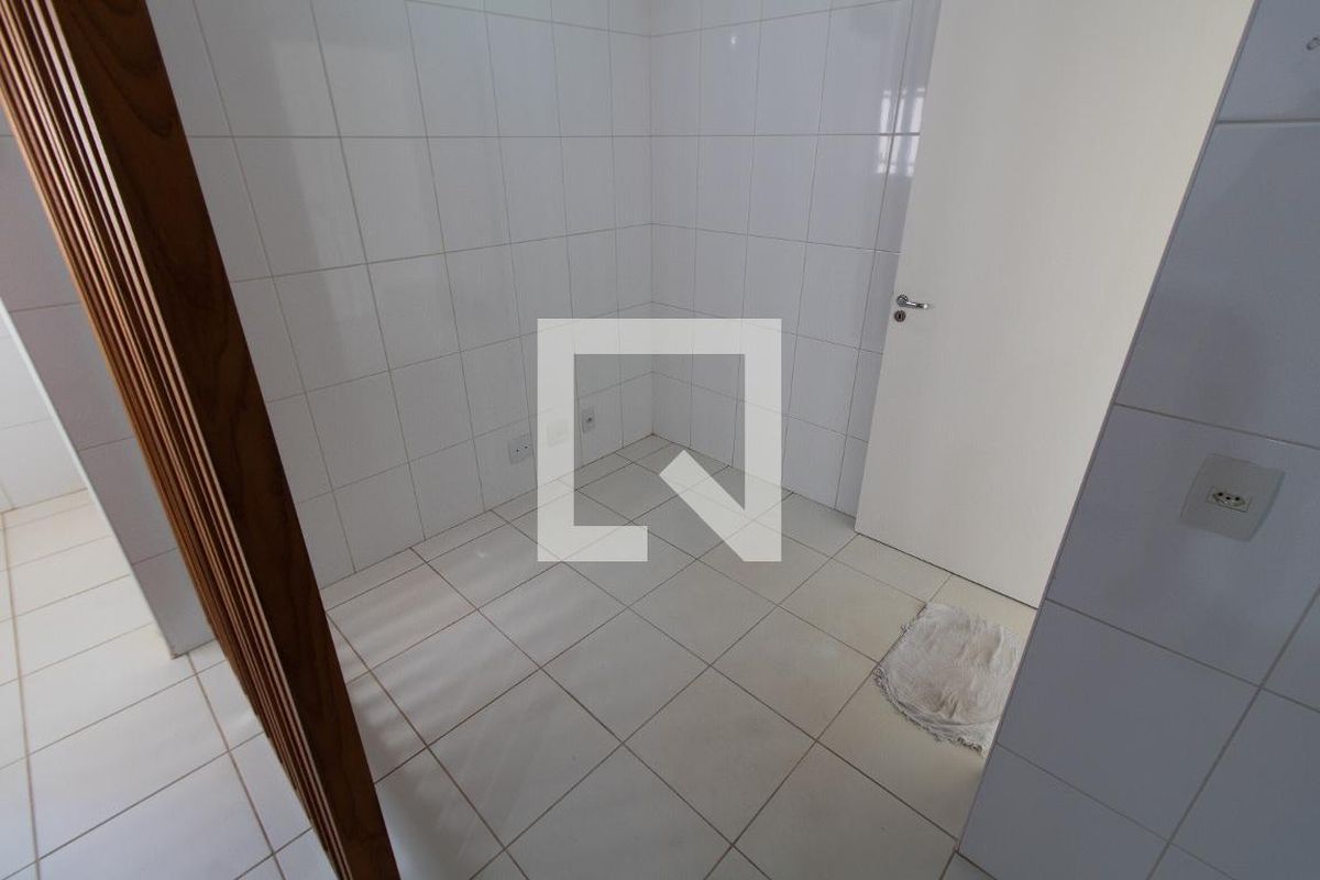 Apartamento à Venda - Lot. Alphaville Campinas, 4 Quartos,  137 m2 em , Campinas - sp | SoloBR