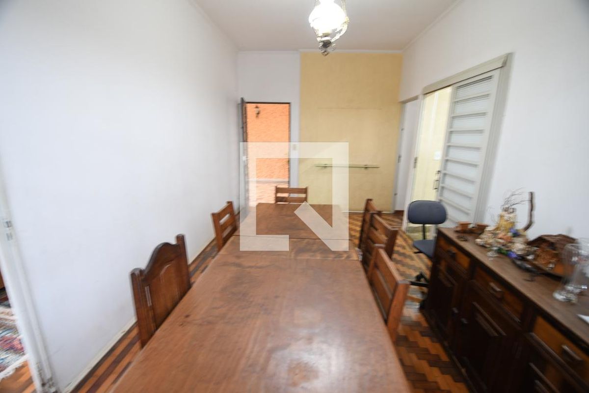 Casa à Venda - Guanabara, 3 Quartos,  198 m2 em , Campinas - sp | SoloBR