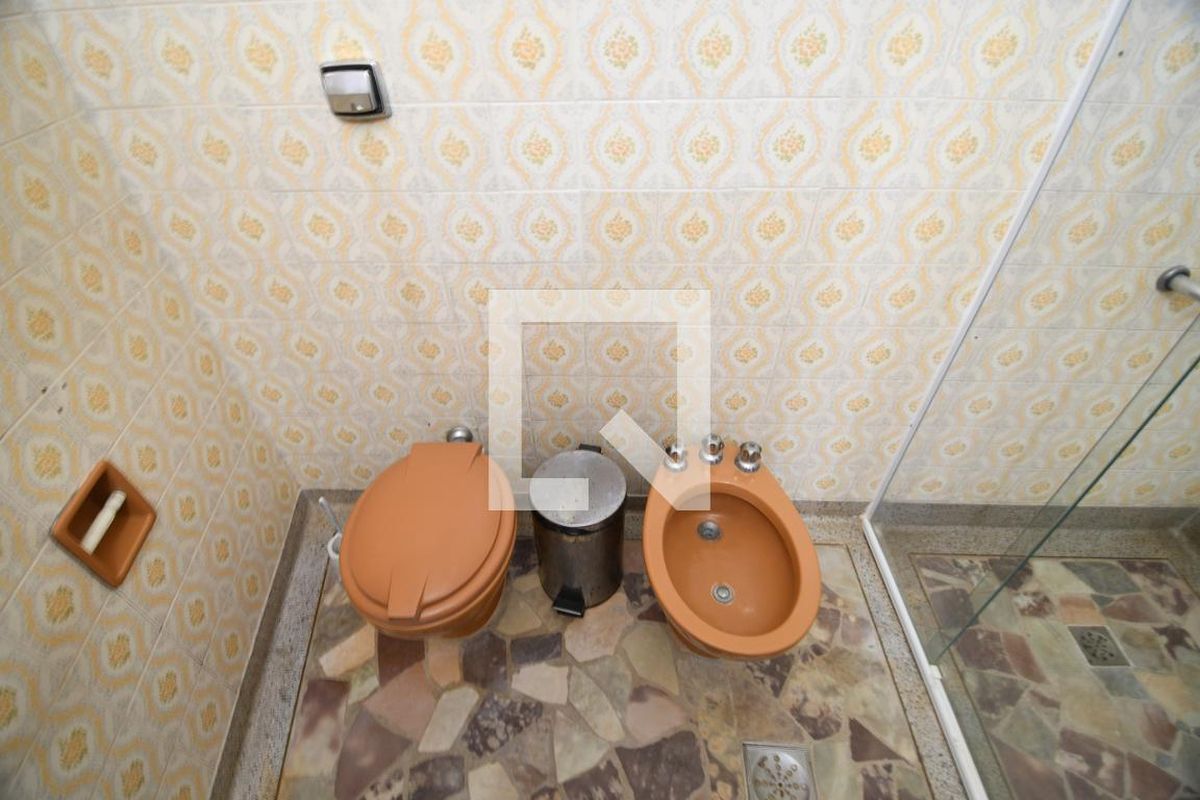 Casa à Venda - Guanabara, 3 Quartos,  198 m2 em , Campinas - sp | SoloBR