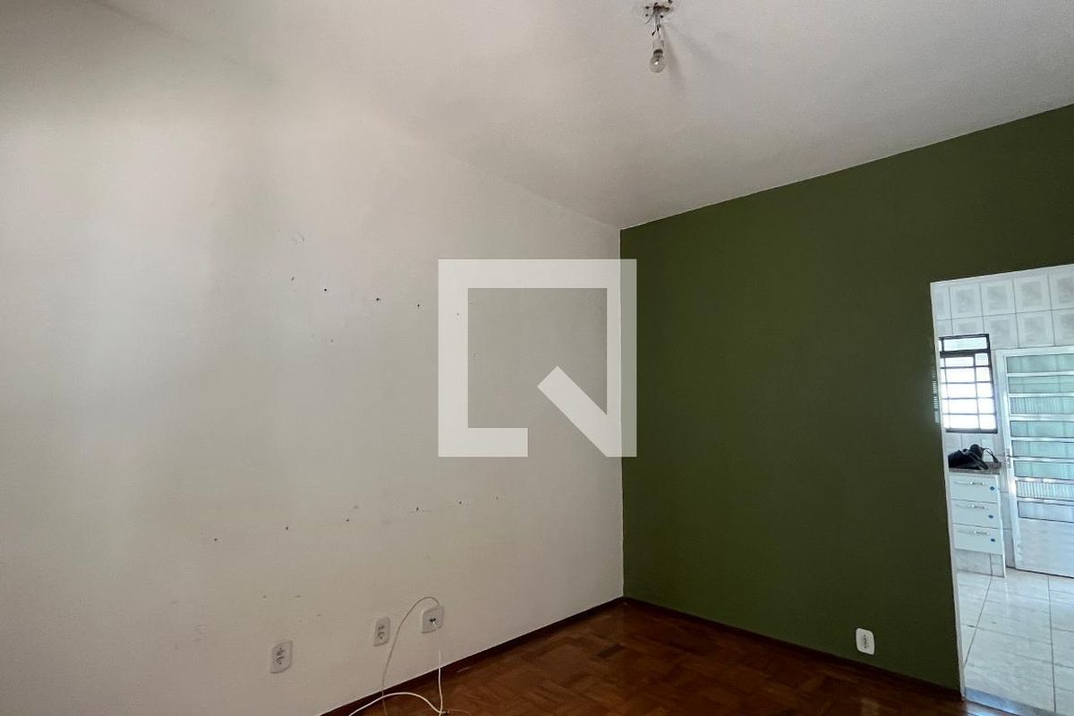 Casa à Venda - Taquaral, 2 Quartos,  300 m2 em , Campinas - sp | SoloBR