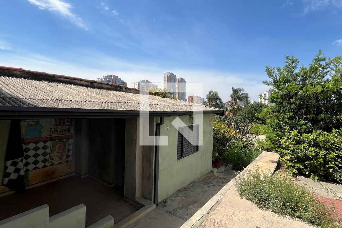 Casa à Venda - Taquaral, 2 Quartos,  300 m2 em , Campinas - sp | SoloBR