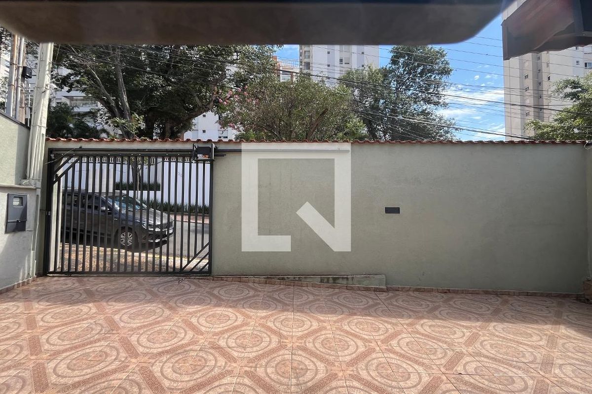 Casa à Venda - Taquaral, 2 Quartos,  300 m2 em , Campinas - sp | SoloBR
