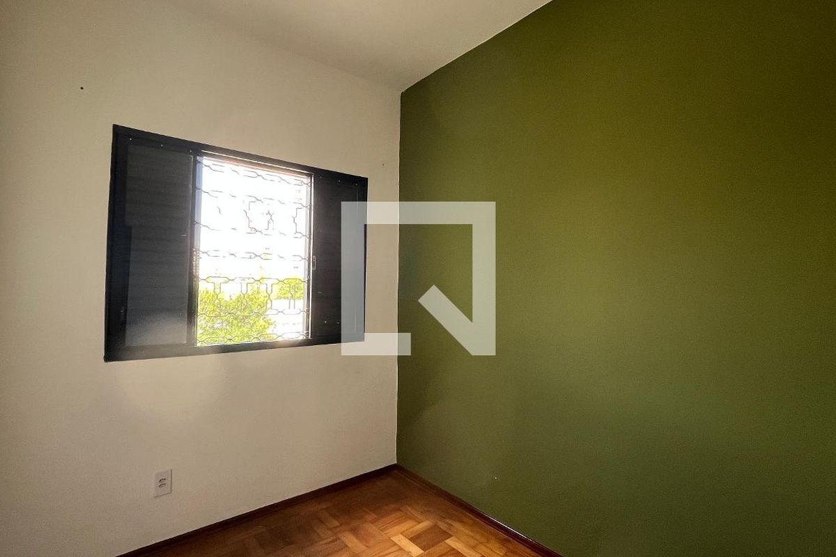 Casa à Venda - Taquaral, 2 Quartos,  300 m2 em , Campinas - sp | SoloBR
