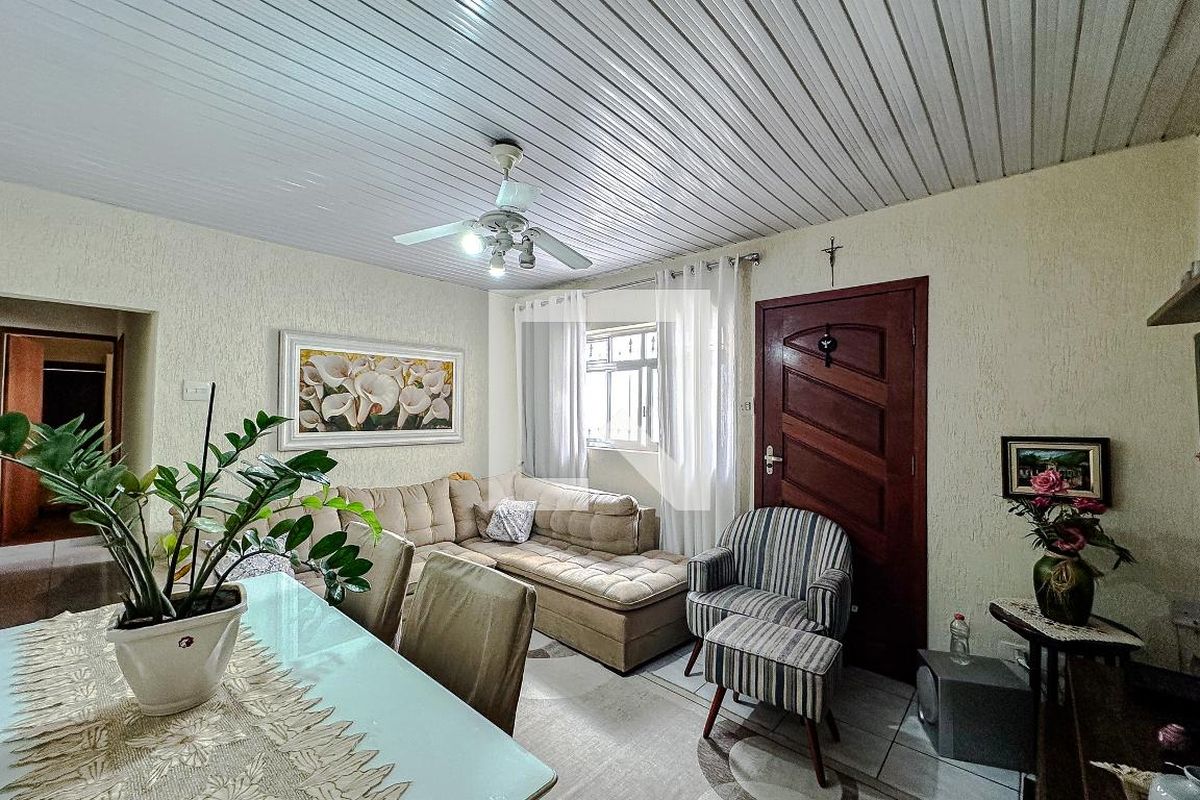 Casa, 3 quartos, 154 m² - Foto 2