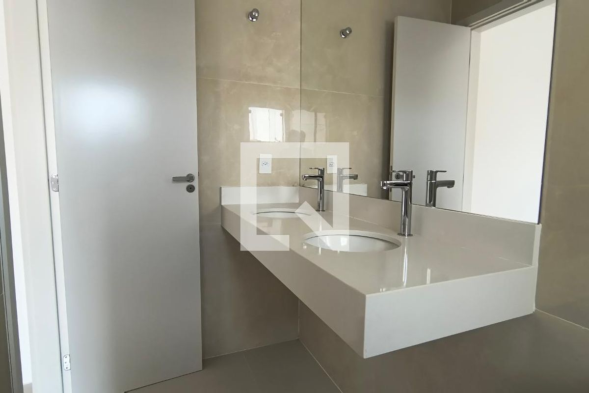 Apartamento, 3 quartos, 198 m² - Foto 38