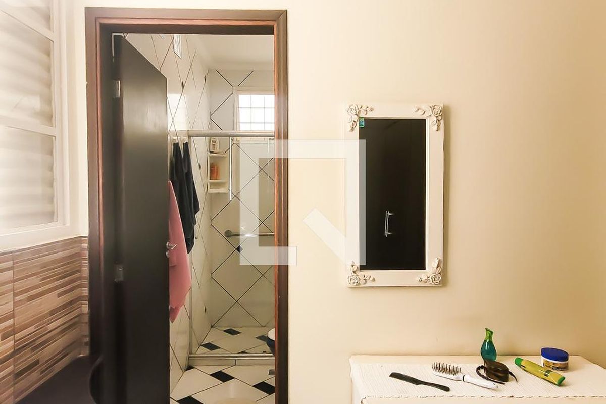 Casa à Venda - Taquaral, 2 Quartos,  170 m2 em , Campinas - sp | SoloBR