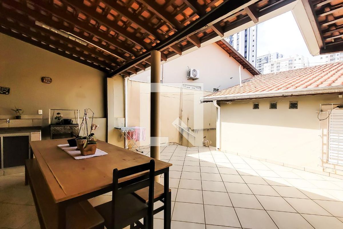 Casa à Venda - Taquaral, 2 Quartos,  170 m2 em , Campinas - sp | SoloBR