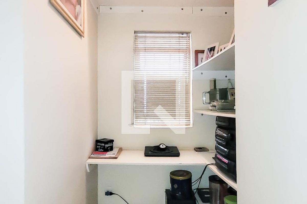 Casa à Venda - Taquaral, 2 Quartos,  170 m2 em , Campinas - sp | SoloBR