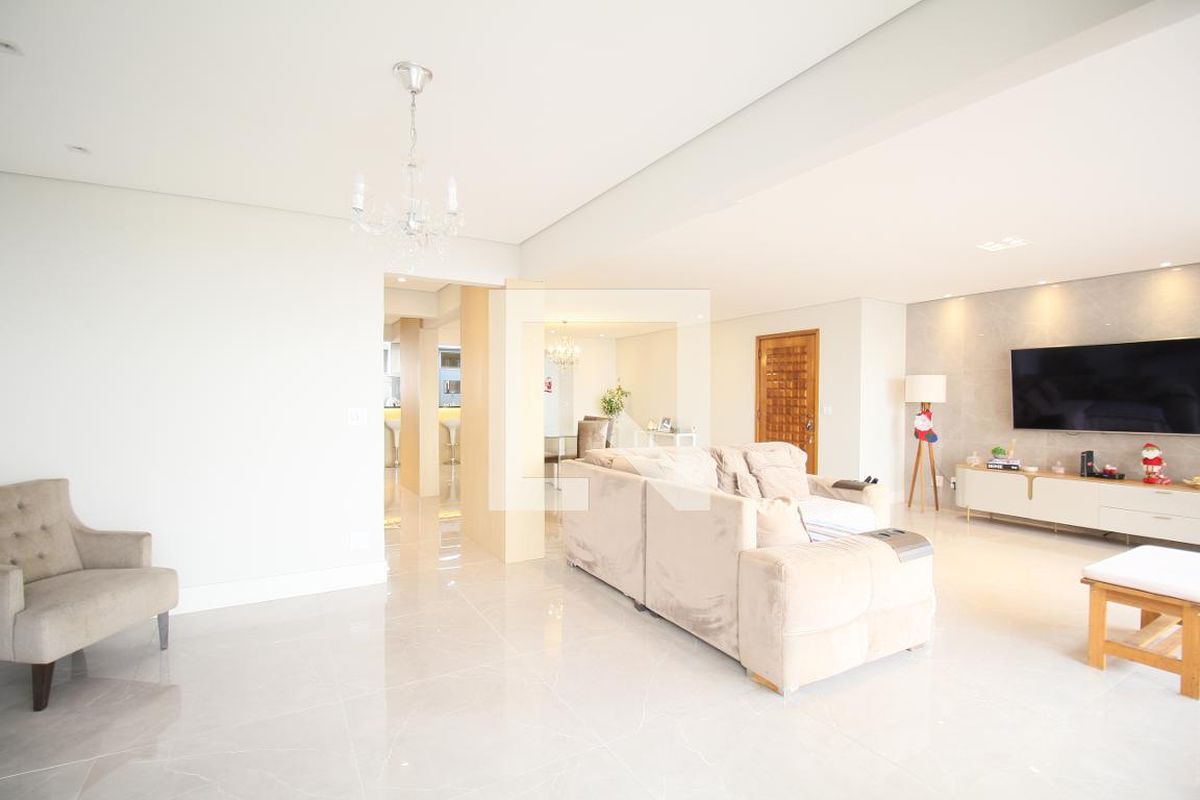 Apartamento, 3 quartos, 211 m² - Foto 2