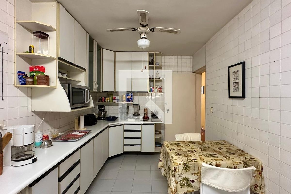 Apartamento, 4 quartos, 300 m² - Foto 82