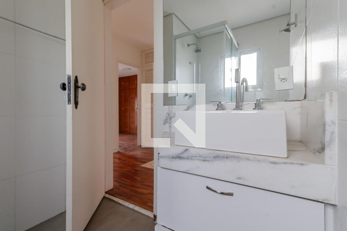Cobertura, 3 quartos, 240 m² - Foto 82
