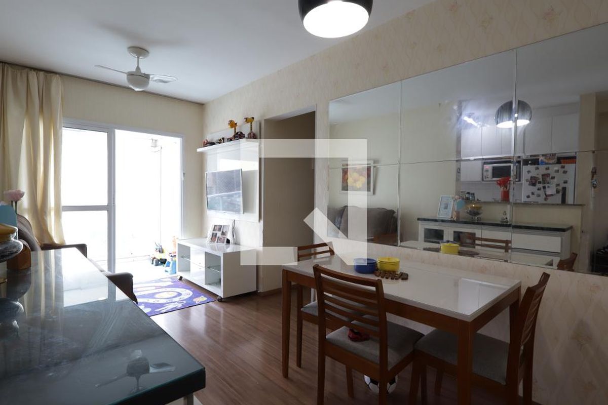 Apartamento, 3 quartos, 72 m² - Foto 2