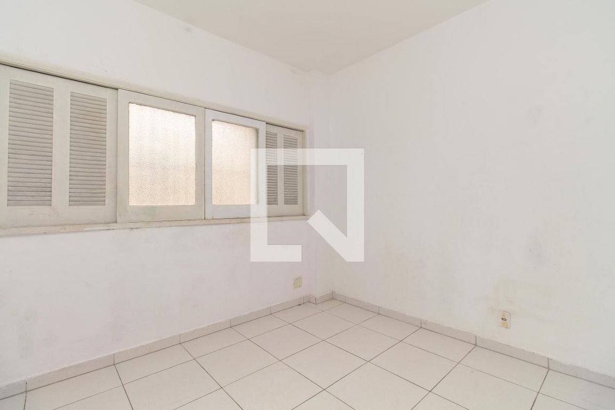 Casa, 3 quartos, 205 m² - Foto 30