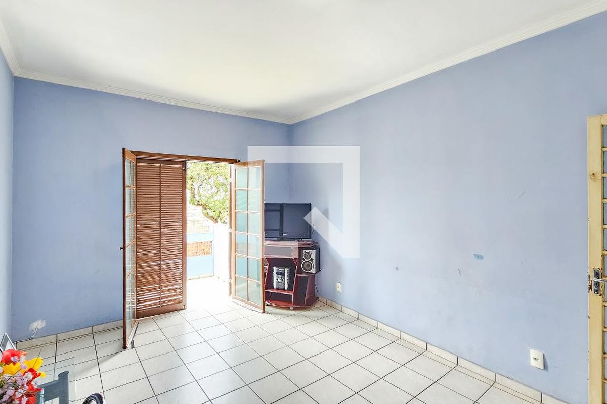 Casa, 6 quartos, 448 m² - Foto 2