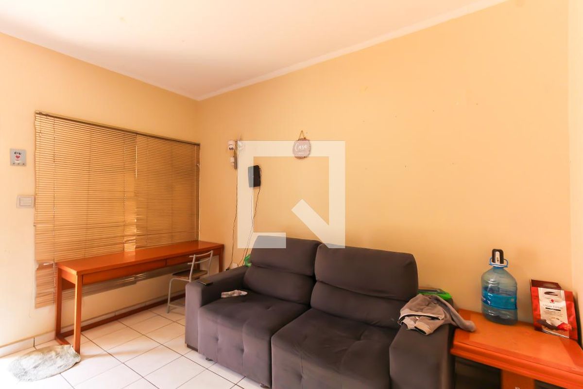 Casa, 4 quartos, 230 m² - Foto 3