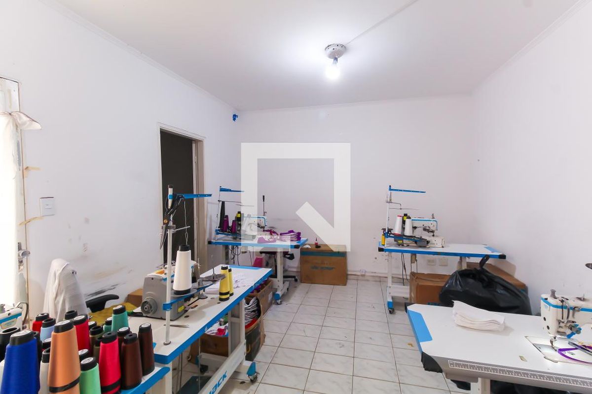 Casa, 4 quartos, 230 m² - Foto 30