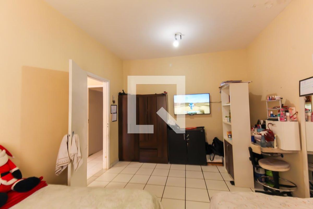 Casa, 4 quartos, 230 m² - Foto 8