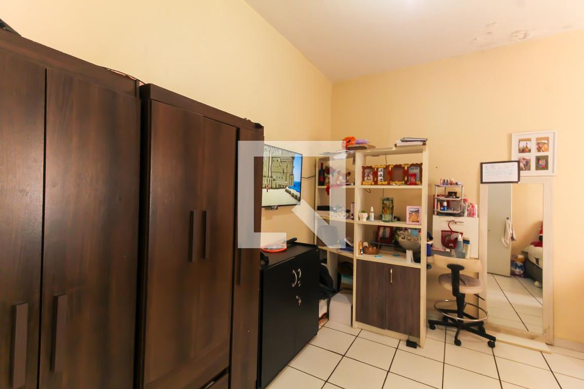 Casa, 4 quartos, 230 m² - Foto 6