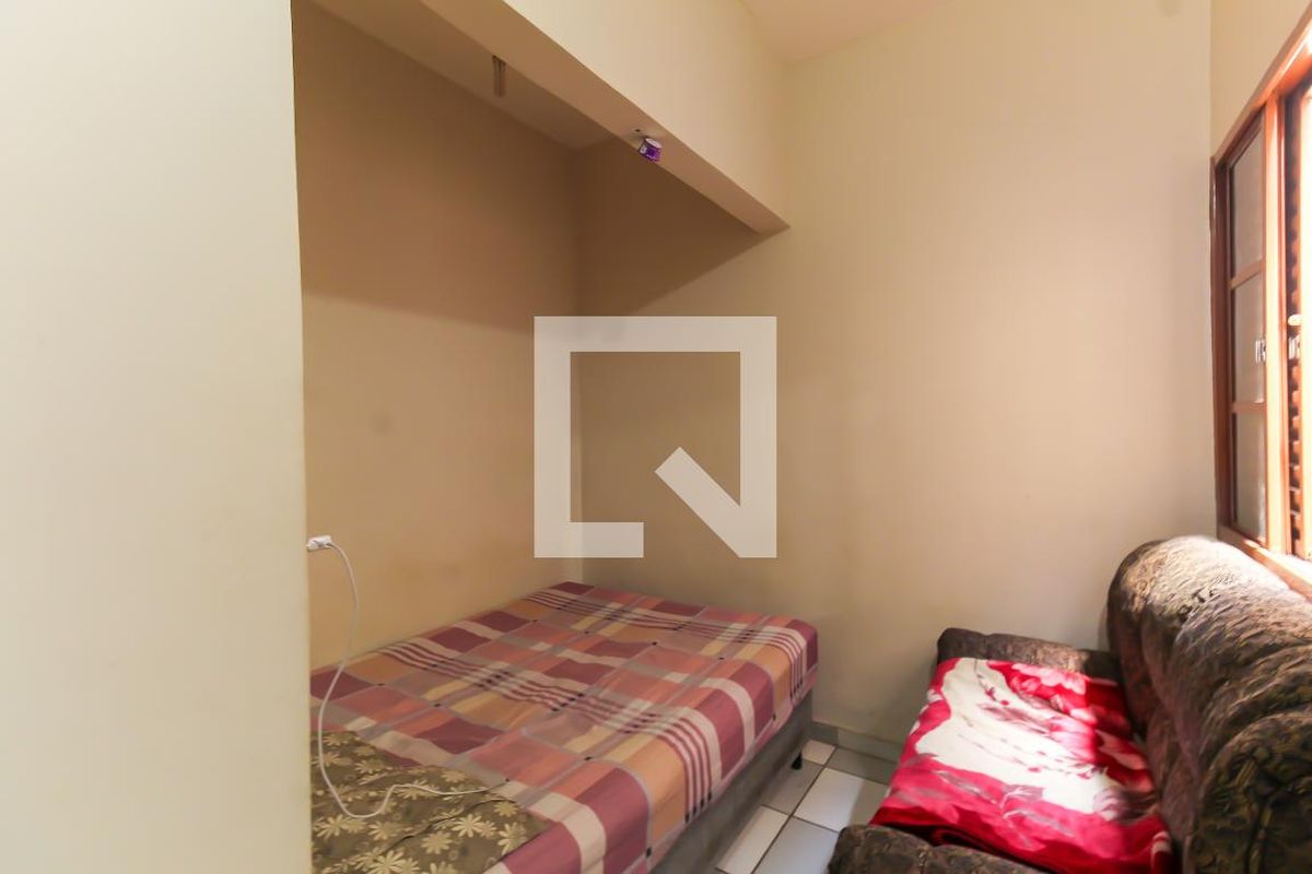 Casa, 4 quartos, 230 m² - Foto 13